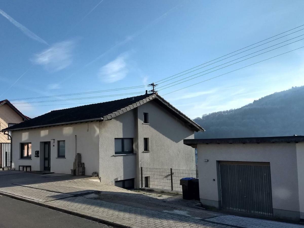 Ferienhaus Fraeulein Frenz Bollendorf Exteriér fotografie
